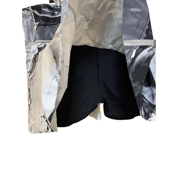 NWOT Lululemon Hit Your Stride Skort Size 10 Biggie Pigment Wave White Black - Picture 7 of 8
